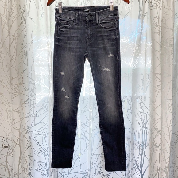 MOTHER STRETCH FADED BLACK DISTRESSED CRASH BURN LOOKER ANKLE FRAY SKINNY JEANS - Picture 4 of 13